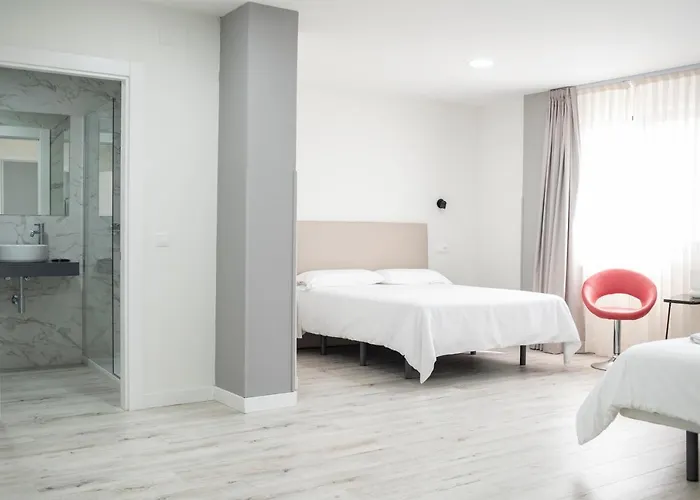 Hotel Montanes